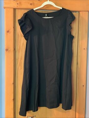 SHEIN Black Curve 2XL Tag Detail